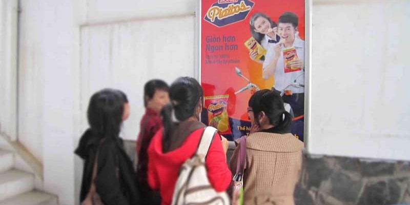 Quảng cáo trường học