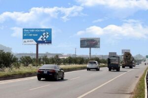 QUẢNG CÁO BILLBOARD TRÊN ĐƯỜNG CAO TỐC