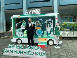 quảng cáo trường học