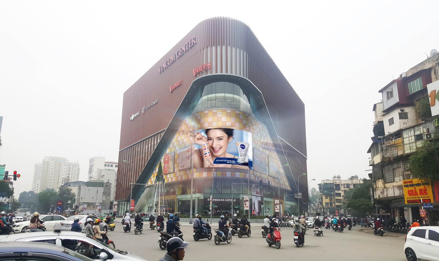 Màn Led Ngoài Trời Tại Vincom